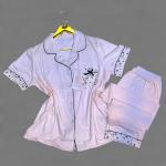 Pyjama Femme Blanc Élégant à Détails Noirs