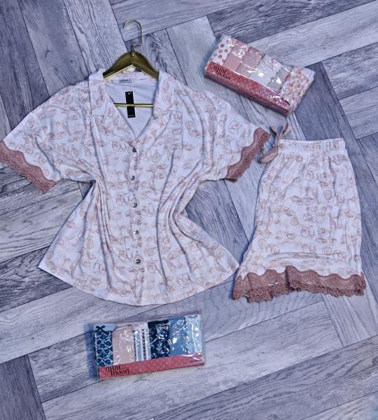 Pyjama chic